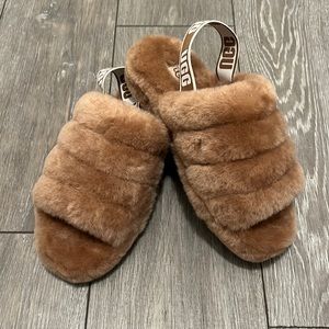 UGG - Slippers Size 9 - NWT